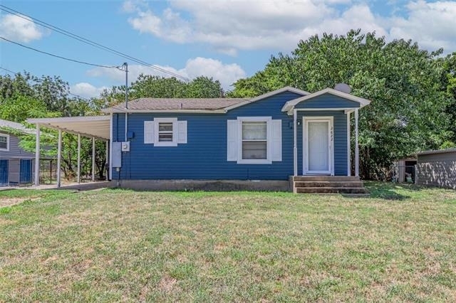 2622 W Johnson Street - Photo 0