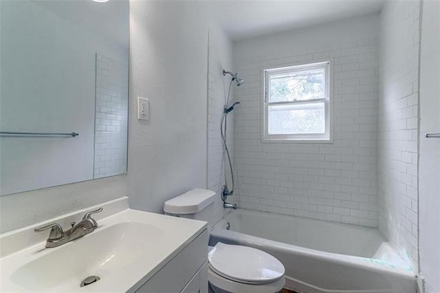 2622 W Johnson Street - Photo 9