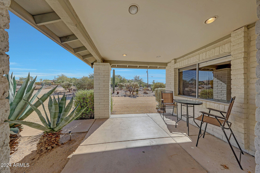 6914 E Highland Road - Photo 2