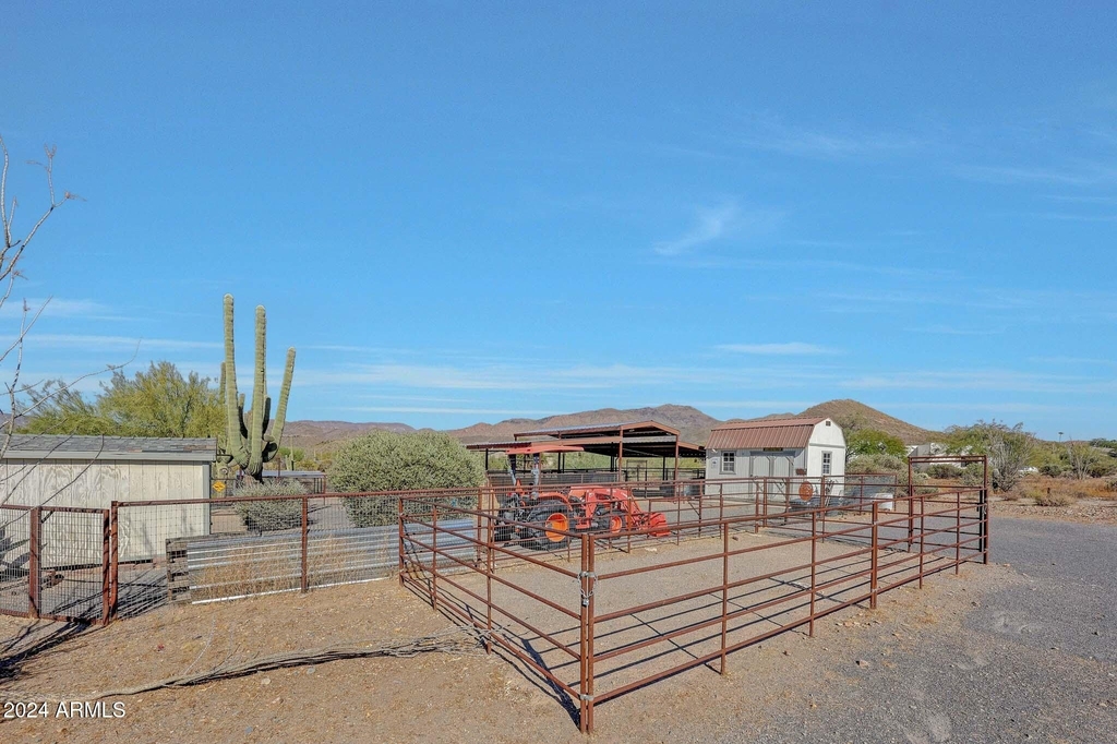 6914 E Highland Road - Photo 29