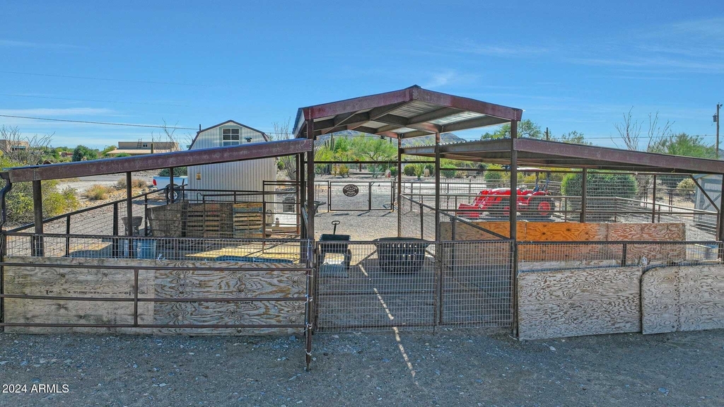 6914 E Highland Road - Photo 32