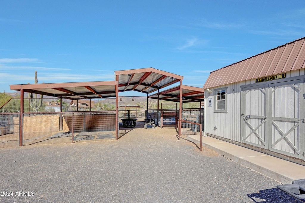 6914 E Highland Road - Photo 31