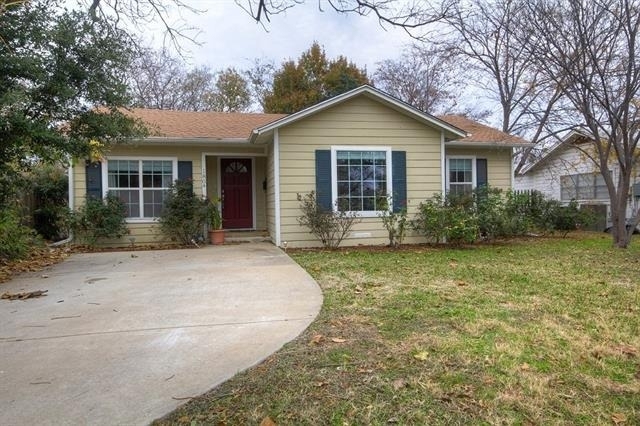 1804 Panhandle Street - Photo 1