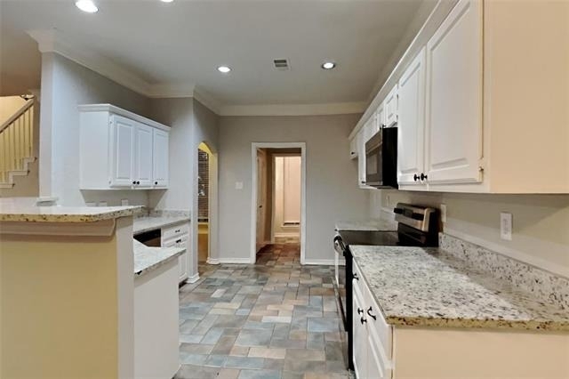 805 Sierra Lane - Photo 4