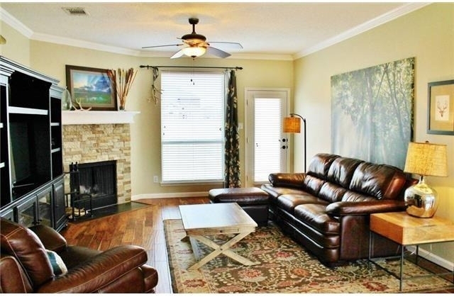 629 Rothschild Lane - Photo 7