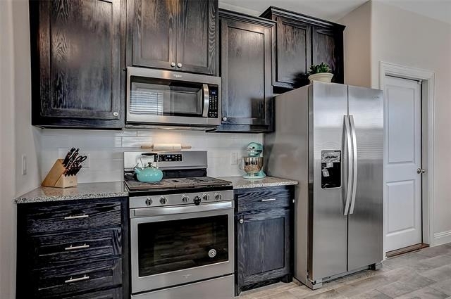 7205 Windy Meadow Drive - Photo 11