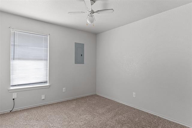 210 Joshua Boulevard - Photo 17