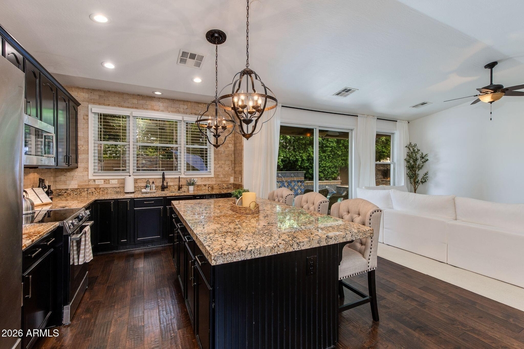 904 E Mead Drive - Photo 9