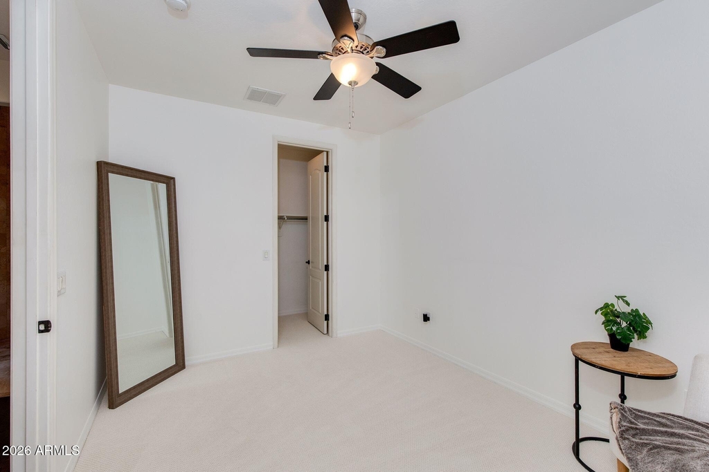 904 E Mead Drive - Photo 19