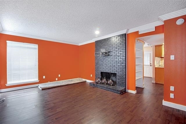 601 St Charles Drive - Photo 2