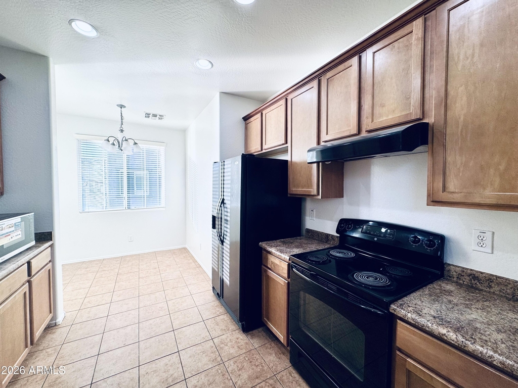 2016 N 78th Glen - Photo 4