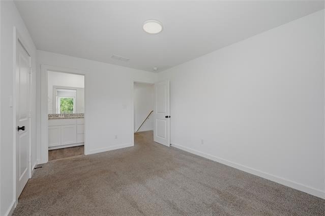 227 W Bond Street - Photo 19