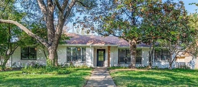 8647 Langdale Circle - Photo 0