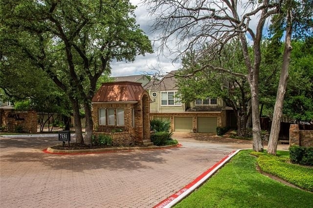 7151 Gaston Avenue - Photo 9