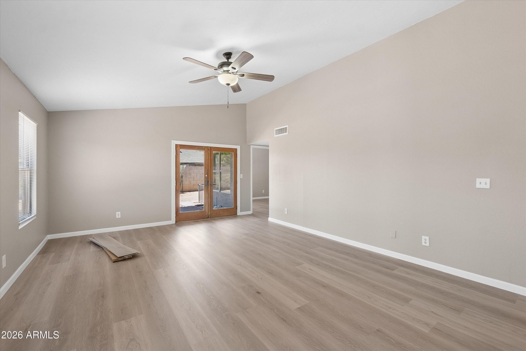 11904 N 76th Lane - Photo 4
