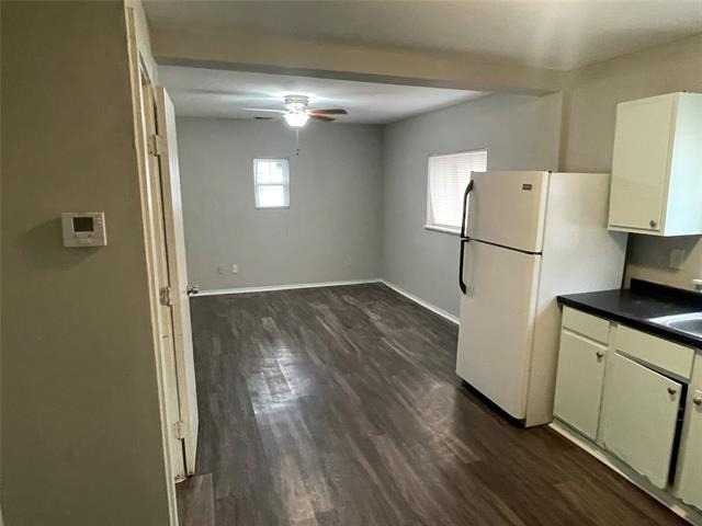 1208 E 8th Street - Photo 7