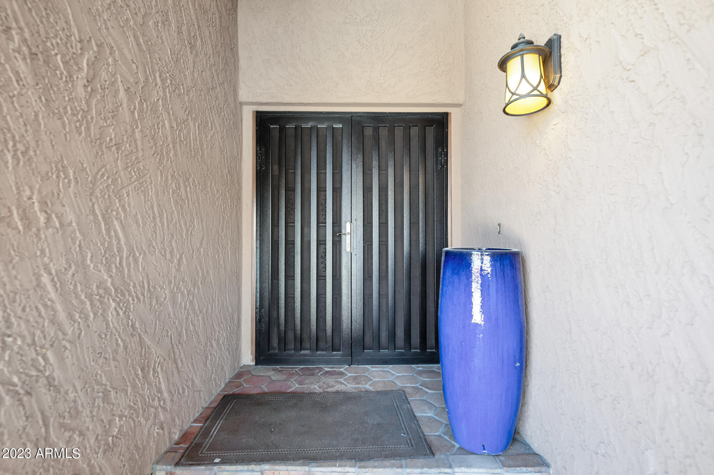8095 E Via Del Desierto -- - Photo 35