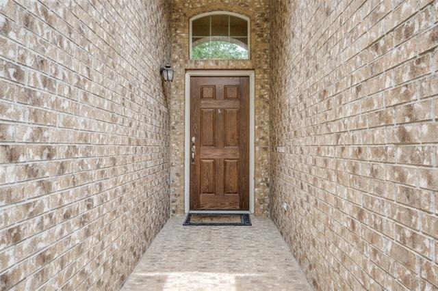 1104 Nora Lane - Photo 1