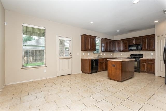 1104 Nora Lane - Photo 11