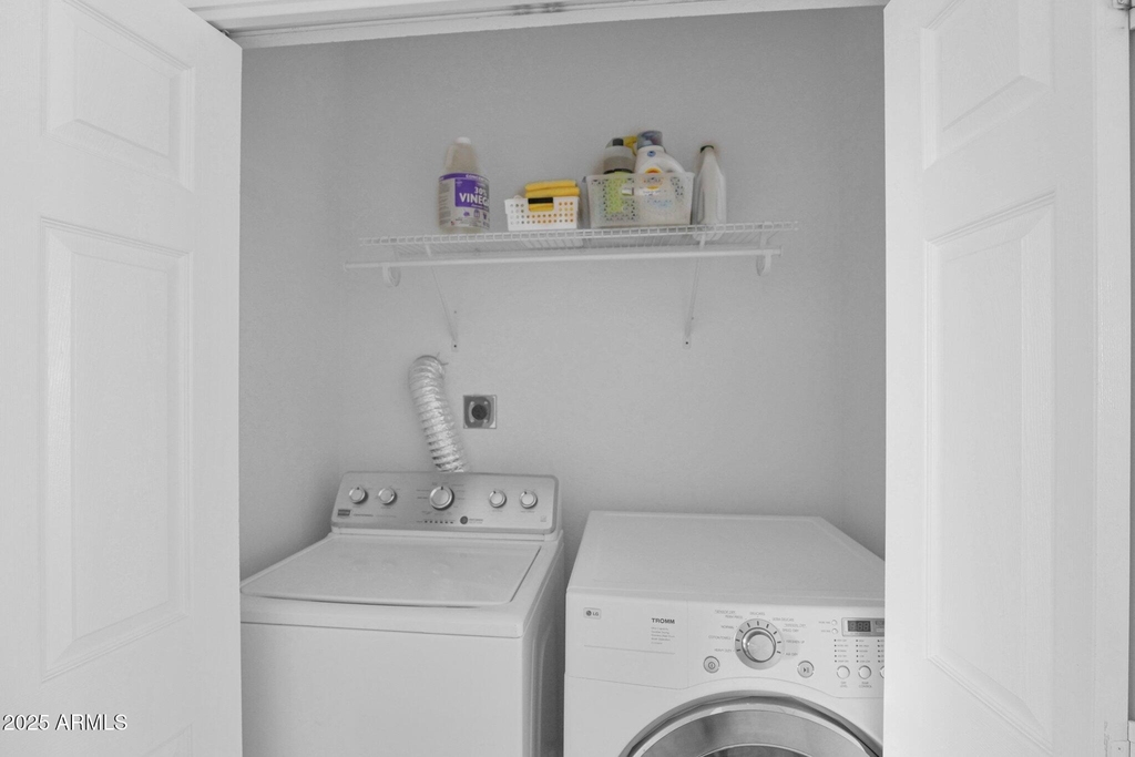 8270 N Hayden Road - Photo 17