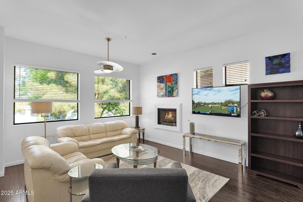 8270 N Hayden Road - Photo 5