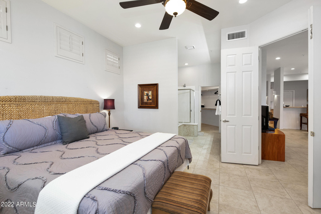 8270 N Hayden Road - Photo 11