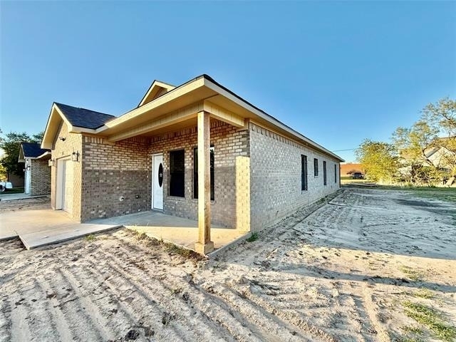 308 Sw 14th Street - Photo 1