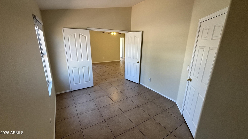 12721 W Palm Lane - Photo 15