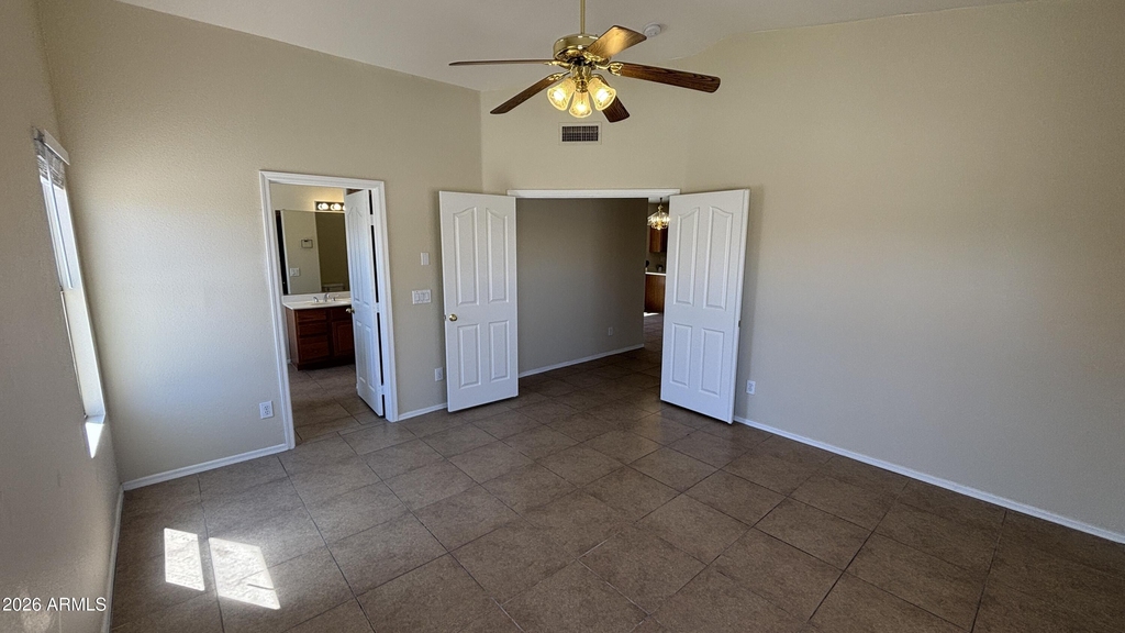 12721 W Palm Lane - Photo 9