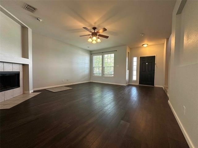 1909 Bradford Pear Square - Photo 2