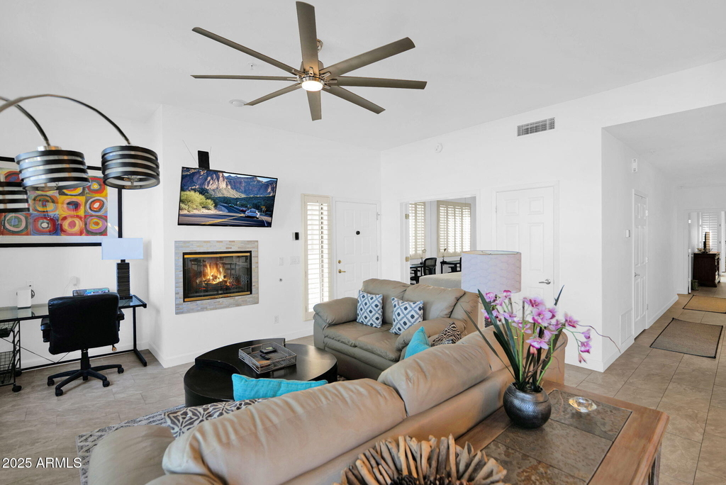 8270 N Hayden Road - Photo 6