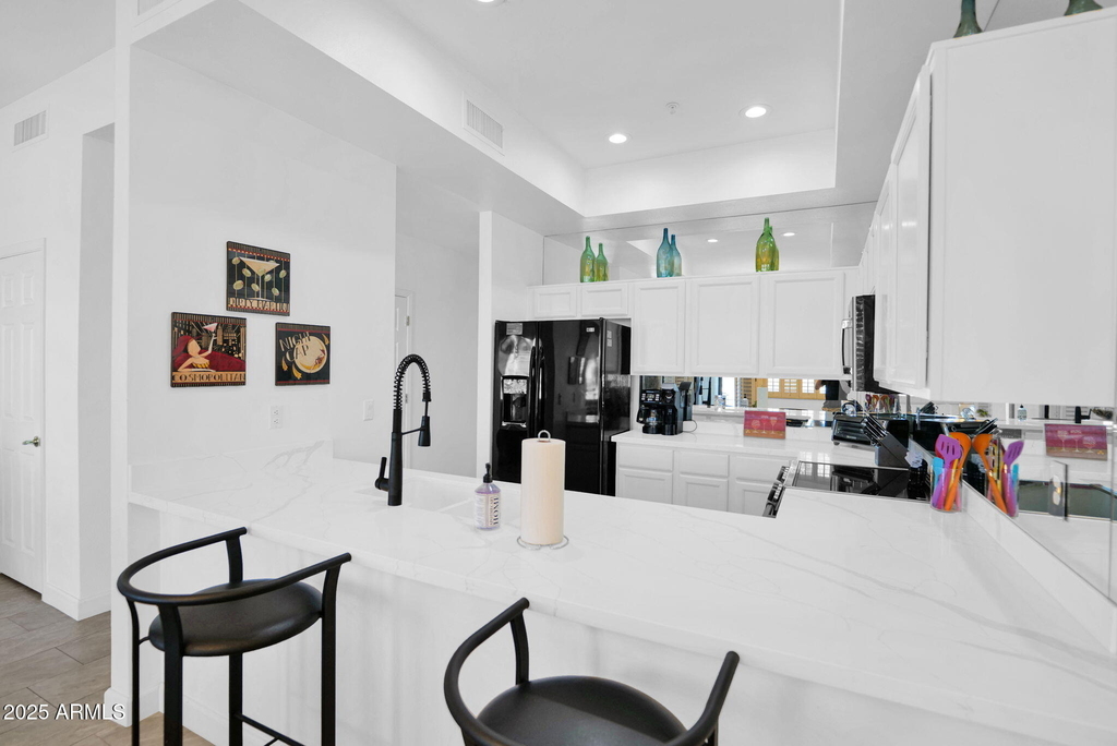 8270 N Hayden Road - Photo 3