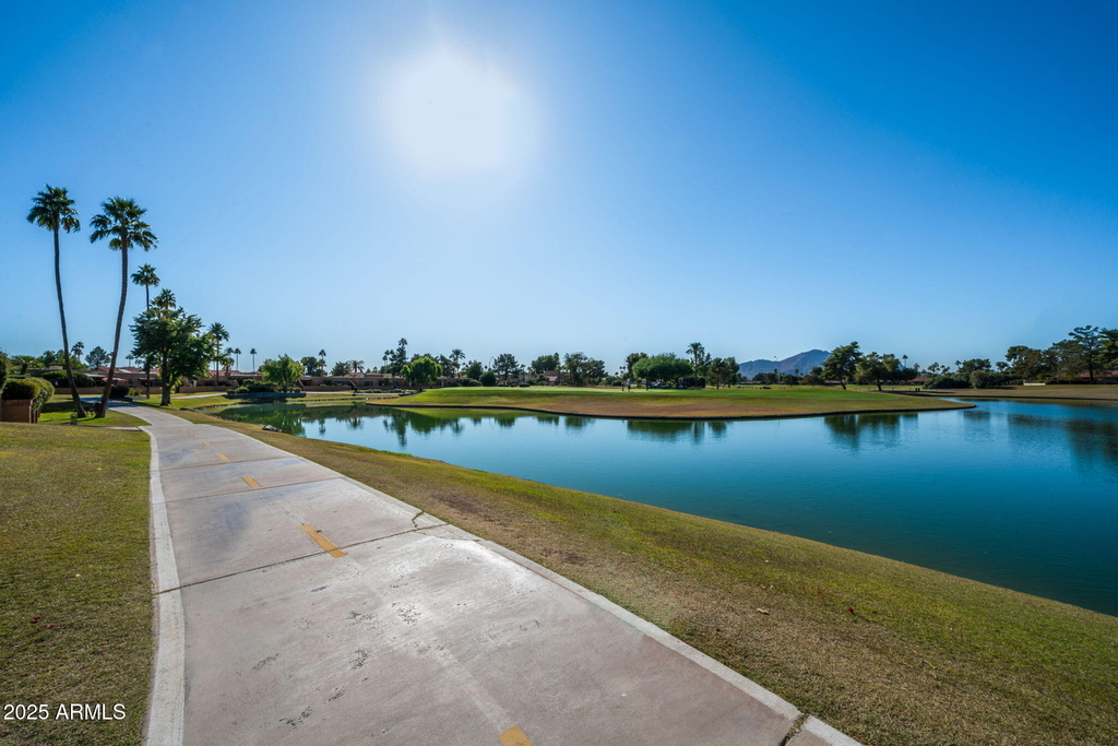 8270 N Hayden Road - Photo 34