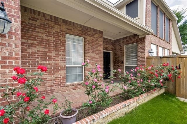 1620 Nicklaus Court - Photo 3