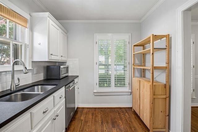 4429 Hyer Street - Photo 5