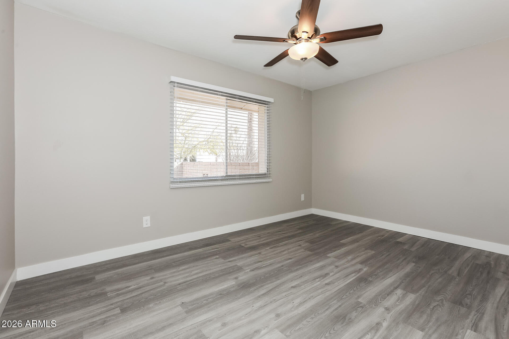 3430 S Oak Street - Photo 6