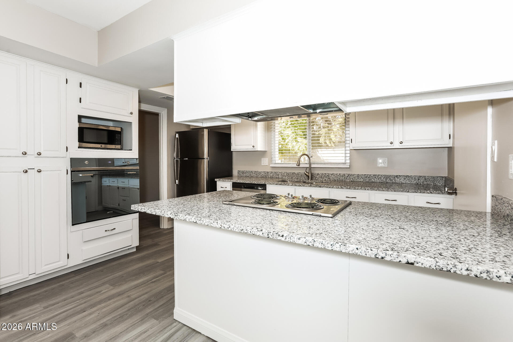 3430 S Oak Street - Photo 3