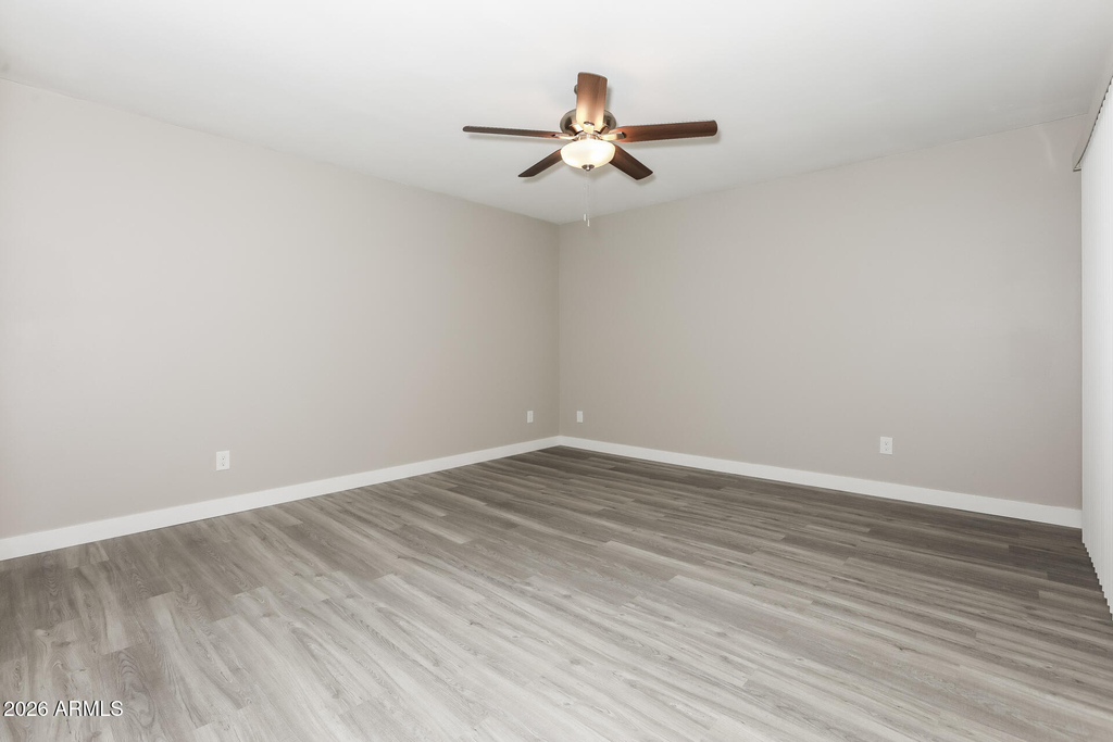 3430 S Oak Street - Photo 9