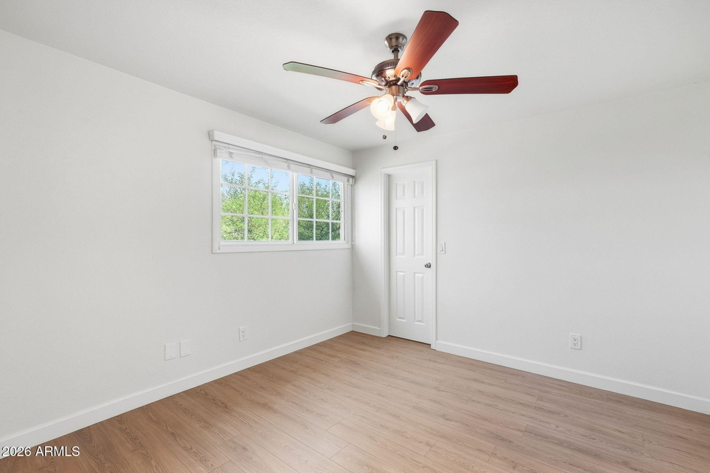 919 E La Jolla Drive - Photo 15