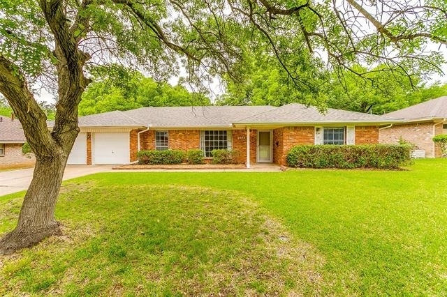 4804 Whistler Drive - Photo 0