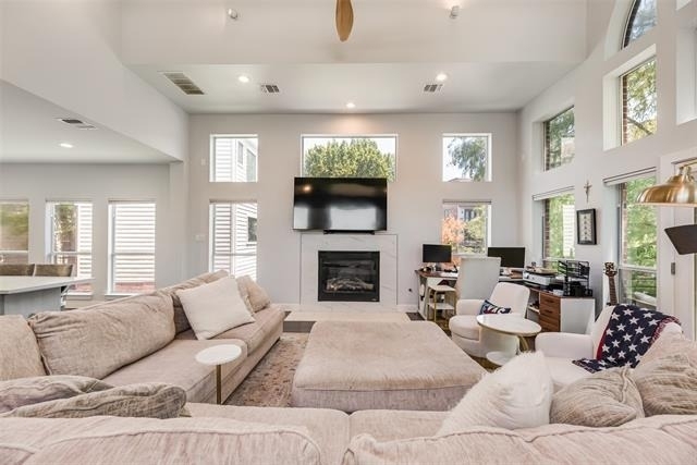 4926 Homer Street - Photo 9