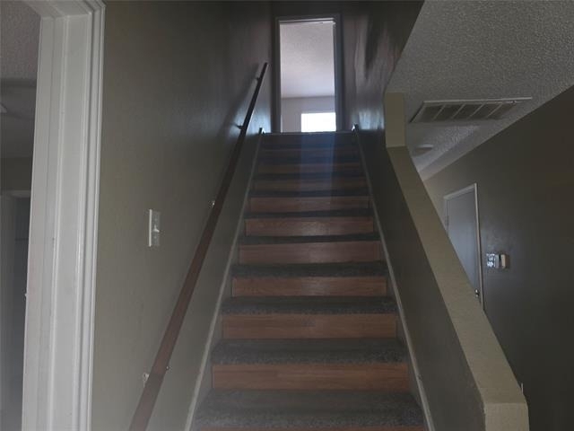 1717 Creekbend Drive - Photo 7