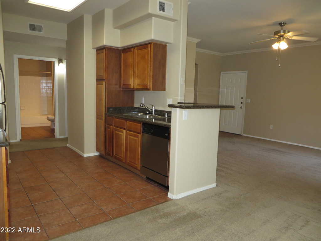 5335 E Shea Boulevard - Photo 4