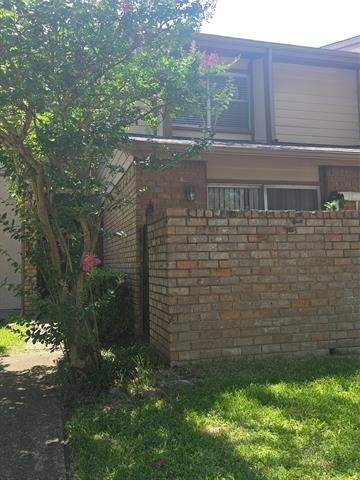 2715 Westgate Drive - Photo 0