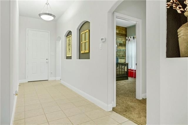 260 Hilltop Drive - Photo 2