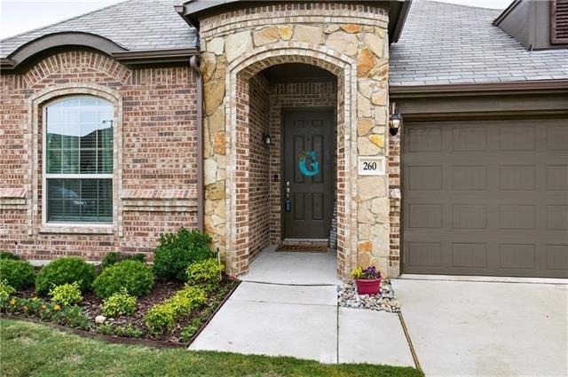 260 Hilltop Drive - Photo 1