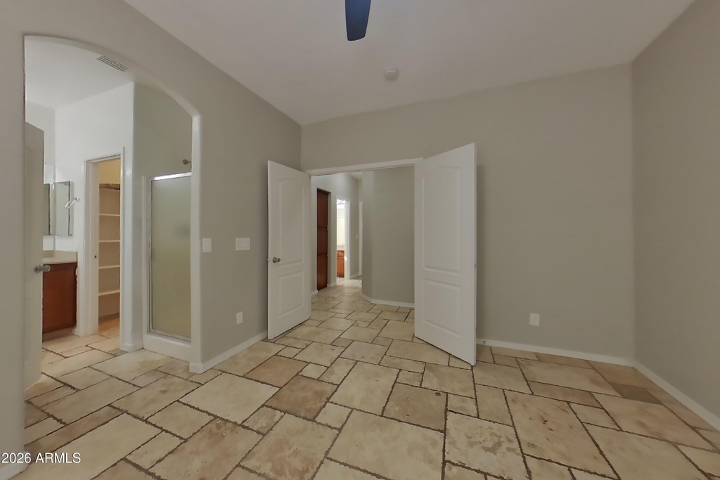 504 W Beautiful Lane - Photo 6