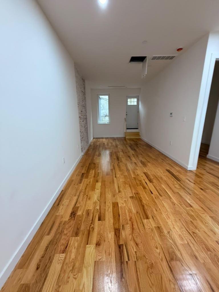 384 Chauncey Street - Photo 3