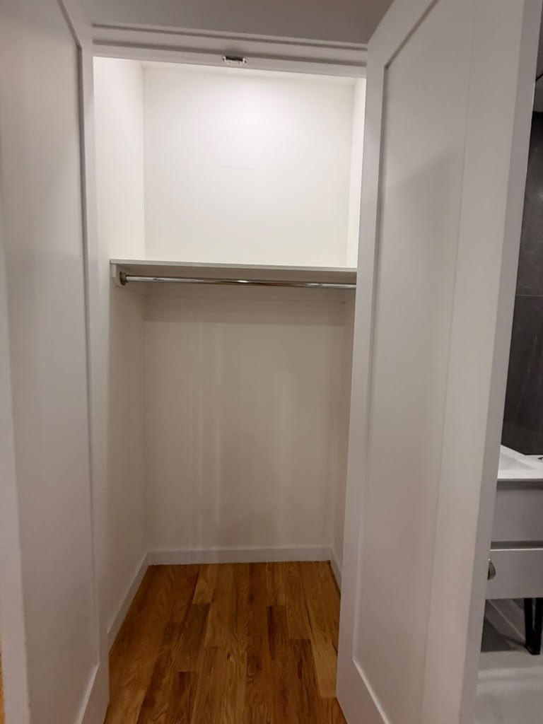 384 Chauncey Street - Photo 14