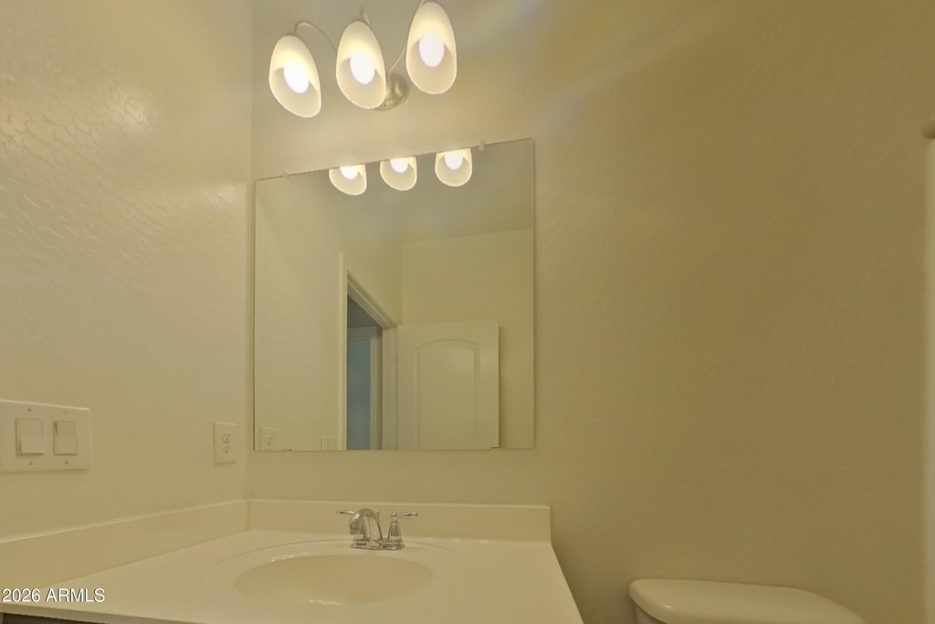 30900 W Picadilly Road - Photo 13